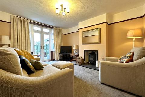 3 bedroom semi-detached house for sale, Rupert Crescent, Newark
