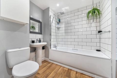 2 bedroom apartment for sale, Military Road, Hilsea, Portsmouth