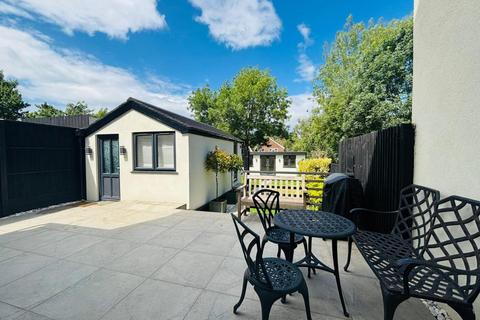 5 bedroom semi-detached house for sale, Stoneyfields Lane, Edgware