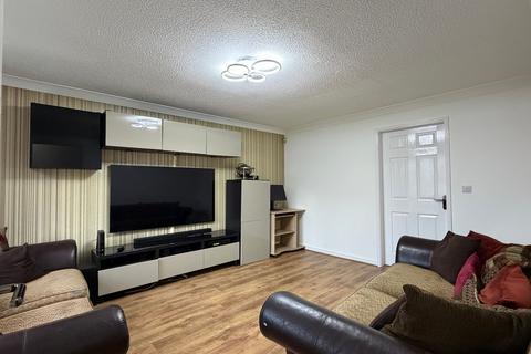 undefined, Dalziel Crescent, Glasgow G72