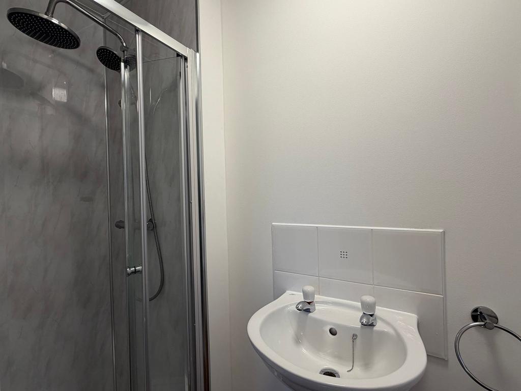 Master En-Suite