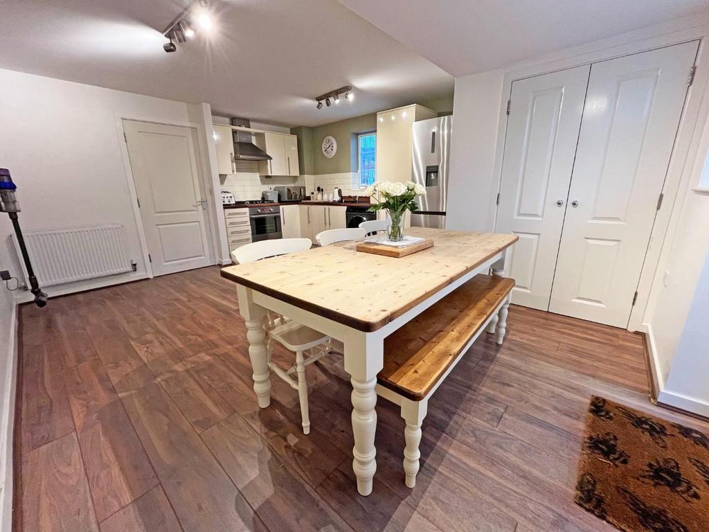 Kitchen-Diner.jpg