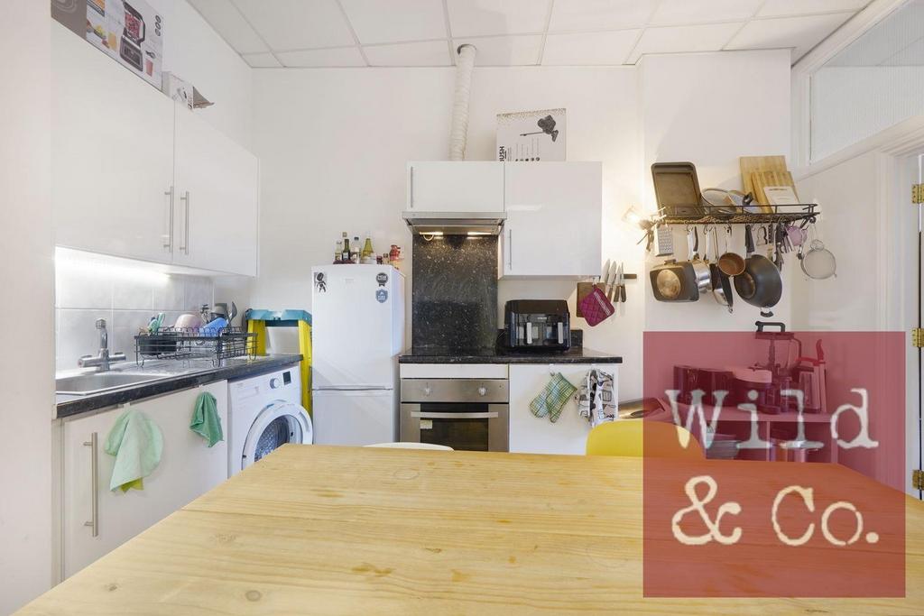 Maun House - s95 Xlk3 XA3jwf Ji BLF2p.jpg