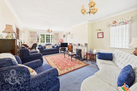 4 bedroom detached house for sale, Low Road, Tasburgh, Norwich