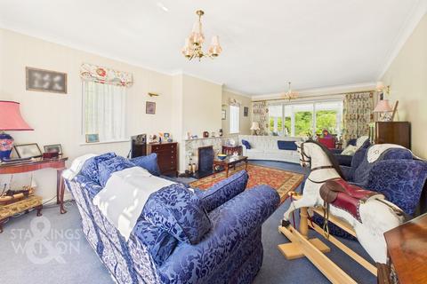 4 bedroom detached house for sale, Low Road, Tasburgh, Norwich