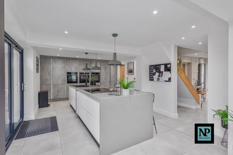 4 bedroom detached house for sale, Slingsby, Tamworth, B77