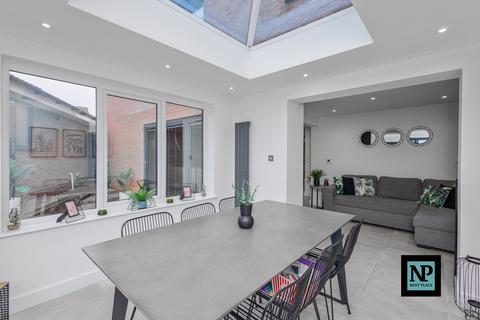 4 bedroom detached house for sale, Slingsby, Tamworth, B77