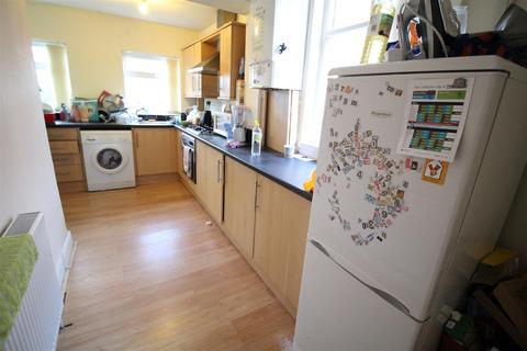 3 bedroom house to rent, Colgate Crescent, Fallowfield, Manchester