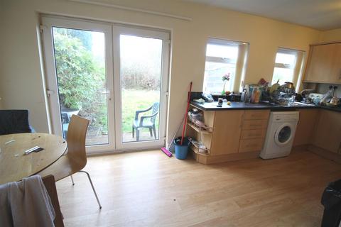 3 bedroom house to rent, Colgate Crescent, Fallowfield, Manchester