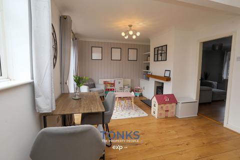 3 bedroom semi-detached house for sale, Marley Road, Kingswinford DY6