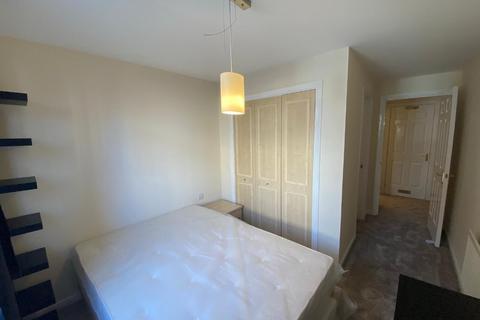 2 bedroom flat to rent, Mitchell Street, Leith, Edinburgh, EH6