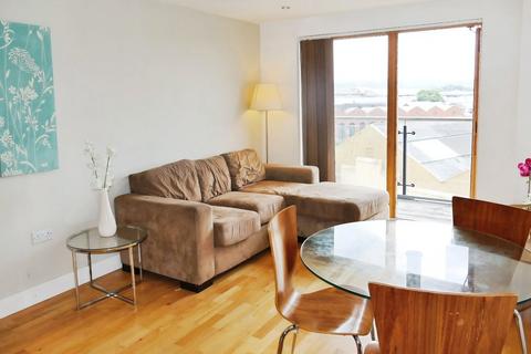2 bedroom flat to rent, Clarence House, The Boulevard, Leeds, West Yorkshire, LS10