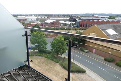 2 bedroom flat to rent, Clarence House, The Boulevard, Leeds, West Yorkshire, LS10