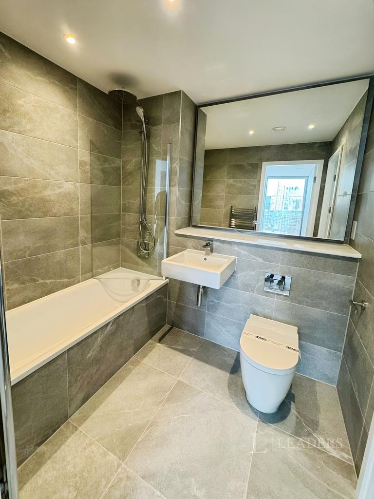 Main Bathroom