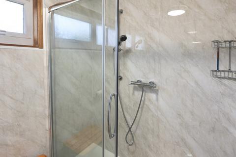 undefined, Groom Road, Great Missenden, HP16