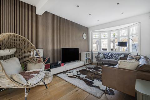 undefined, Albemarle Avenue, Twickenham, TW2