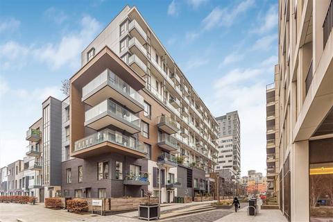 2 bedroom flat to rent, Barge Walk, London SE10