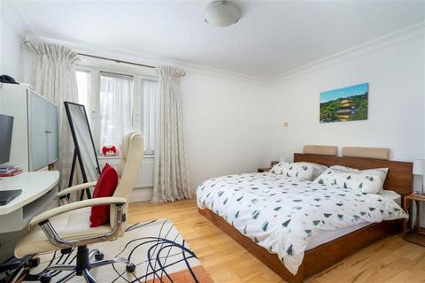2 bedroom flat for sale, Westminster Bridge Road, London SE1