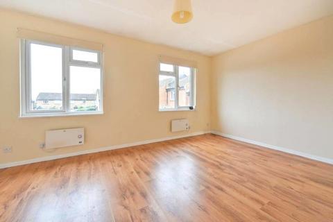 undefined, Elder Close, Guildford GU4