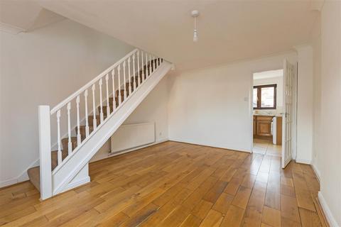undefined, Pearl Gardens, Cippenham