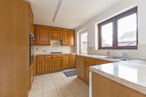 3 bedroom semi-detached house for sale, Pearl Gardens, Cippenham