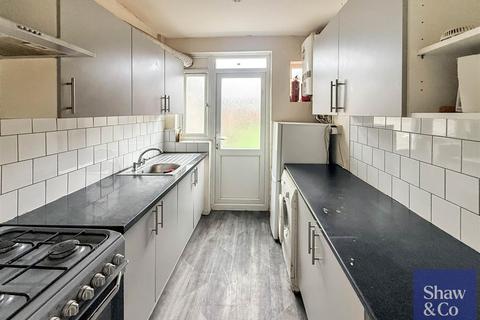 undefined, Fern Lane, Hounslow TW5
