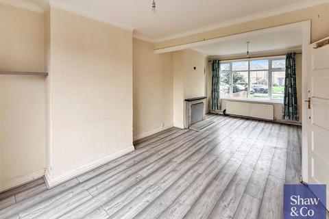 undefined, Fern Lane, Hounslow TW5