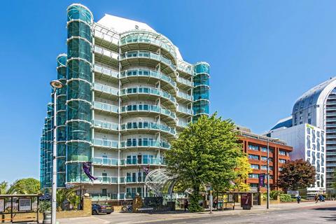 undefined, Uxbridge Road, London W5