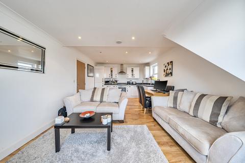undefined, Bruce Road, Mitcham CR4