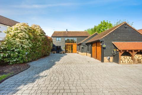 4 bedroom barn conversion for sale, Woodgreen Road, Waltham Abbey, EN9