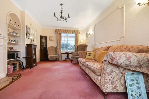 3 bedroom semi-detached house for sale, Horsforth, Leeds LS18