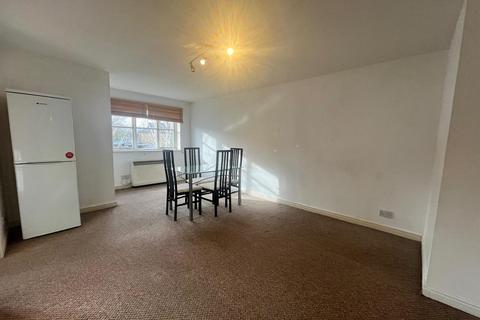 2 bedroom house to rent, Lucas Gardens, London
