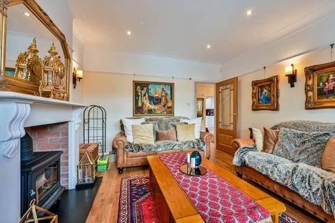 undefined, Edenfield Gardens, Worcester Park, KT4