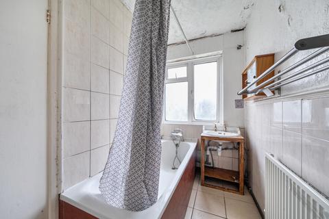 2 bedroom apartment for sale, Stafford Road, Croydon