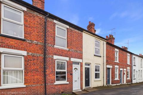 2 bedroom terraced house for sale, Railway Road, Newbury, Berkshire, RG14
