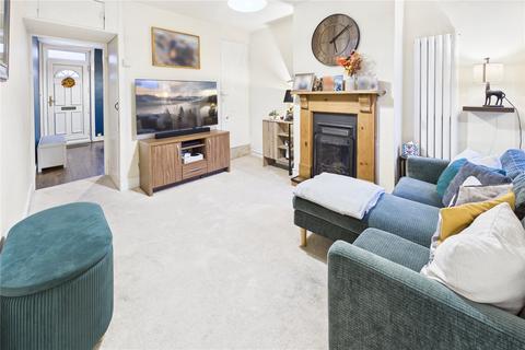 2 bedroom terraced house for sale, Railway Road, Newbury, Berkshire, RG14