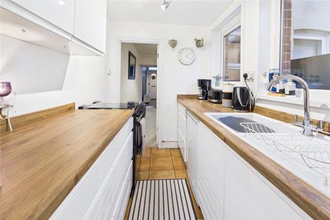 2 bedroom terraced house for sale, Railway Road, Newbury, Berkshire, RG14