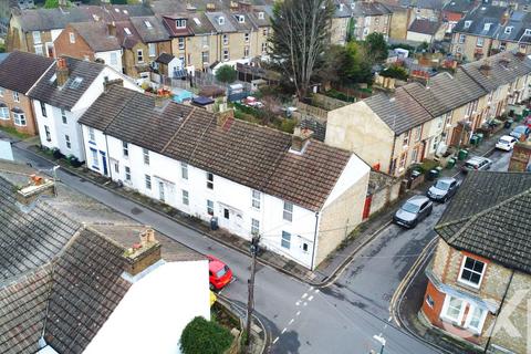 2 bedroom end of terrace house for sale, Thornhill Place, Maidstone ME14