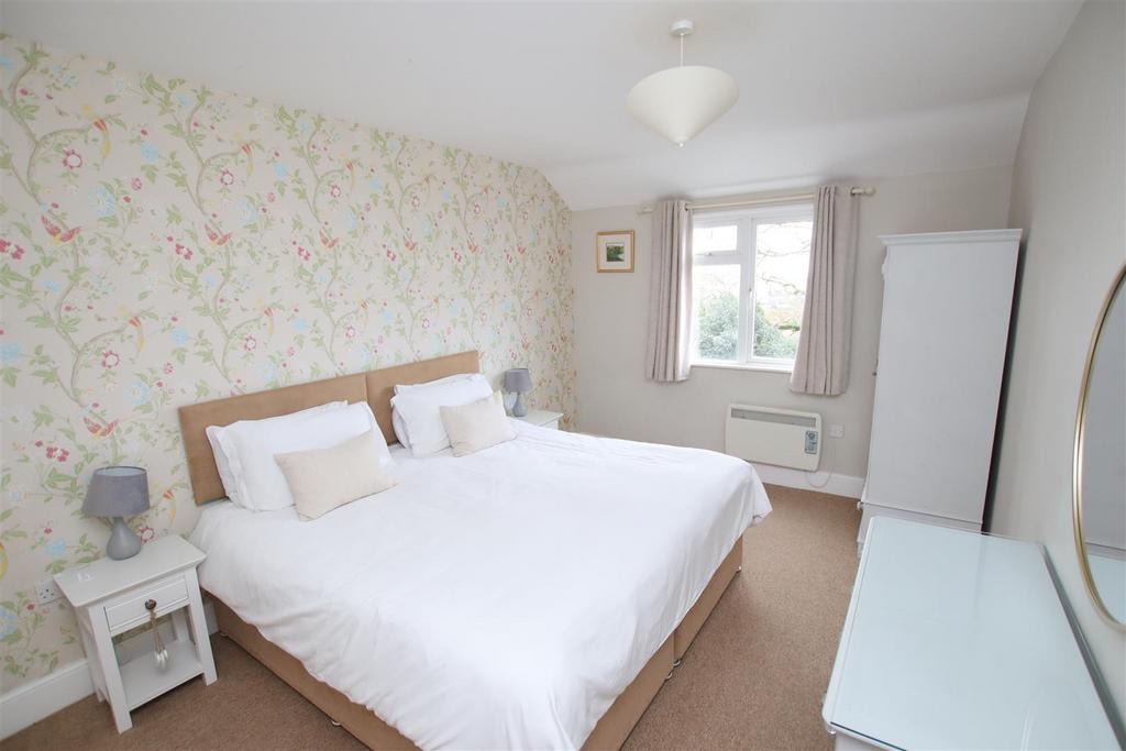 Bedroom2.JPG