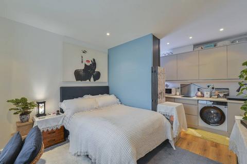 undefined, Bromyard House, East Acton, London, W3