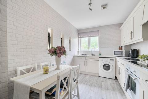 2 bedroom flat for sale, City Gate, 124 Gravelly Hill, Erdington, B23
