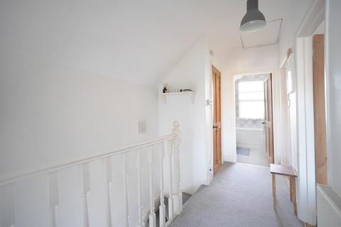 1 bedroom apartment for sale, Charleville Circus, Sydenham, London, SE26