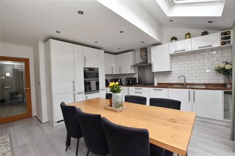 undefined, Fustian Avenue, Heywood, Greater Manchester, OL10