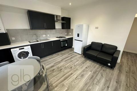 2 bedroom flat to rent, Humber Road, Coventry