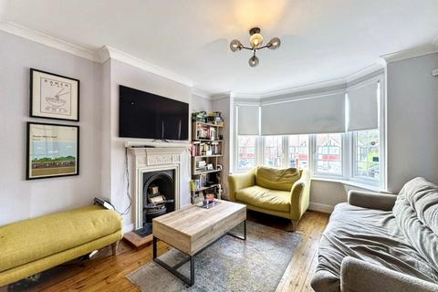 3 bedroom semi-detached house for sale, Farm Road, Edgware, HA8