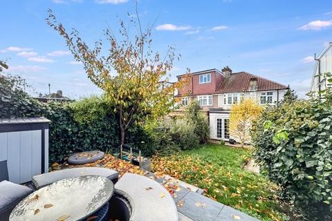 3 bedroom semi-detached house for sale, Farm Road, Edgware, HA8