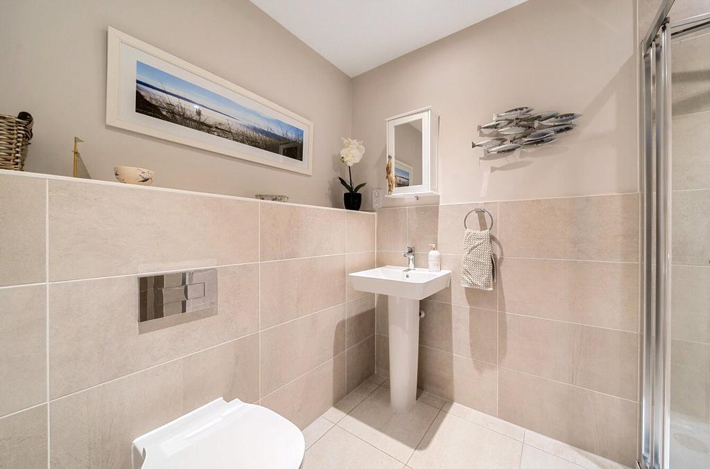 Bedroom 2 En-Suite