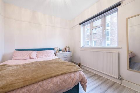 4 bedroom flat for sale, West End Lane, South Hampstead, London, NW6