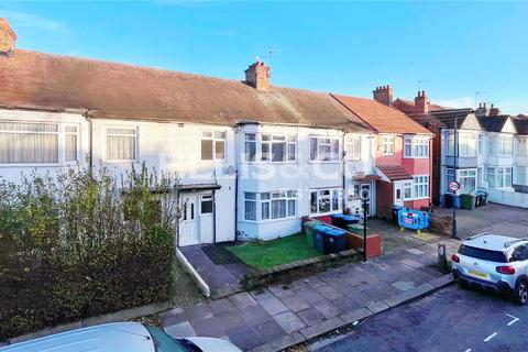 3 bedroom terraced house to rent, Central Road, Wembley, HA0
