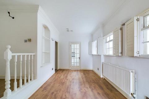 1 bedroom flat for sale, Combermere Road, London